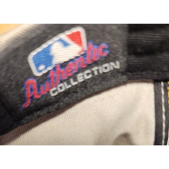 World Series Champions 100th Anniversary 2003 New Era Authentic Collection Cap - Picture 10 of 10